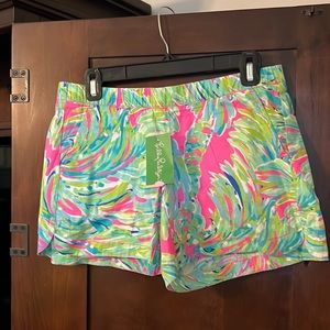 NWT Lilly Pulitzer ocean view shorts.